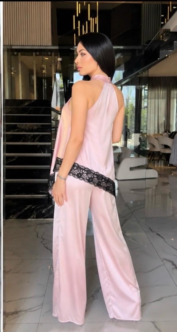 Elegance Lace-Accent Set pant