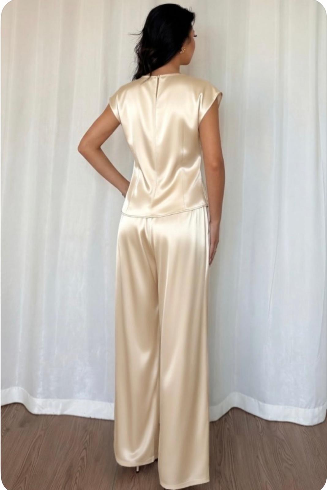 Champagne Satin elegance Two Sets