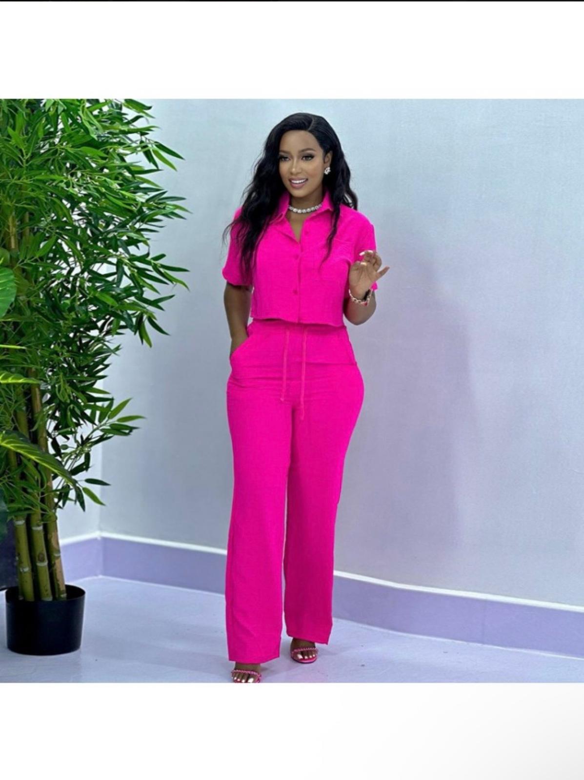 Thia women’s Plain Cropped Shirt Casual Pant Sets